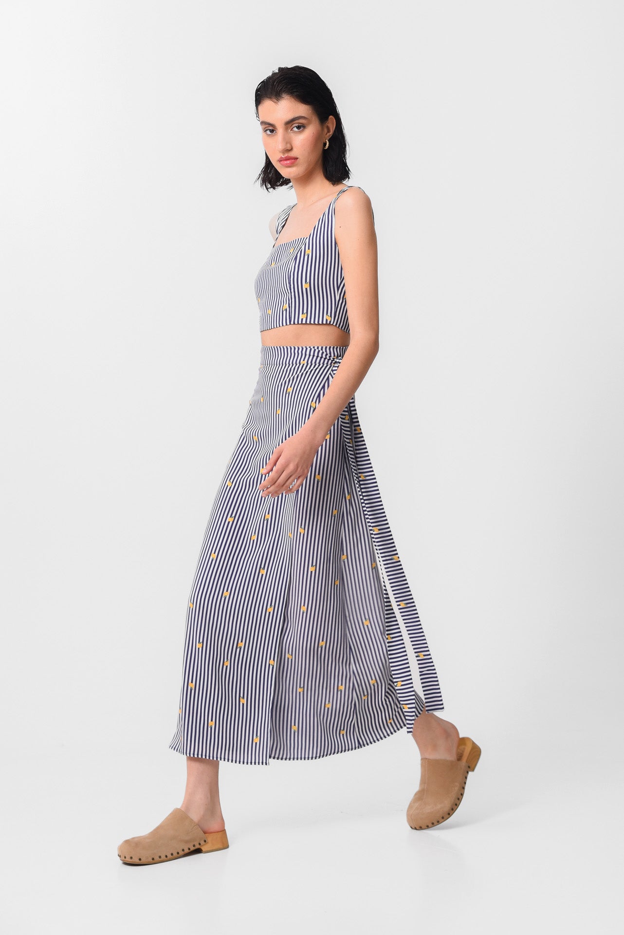 SORRENTO CROP TOP (CITRUS CHARM BLUE)
